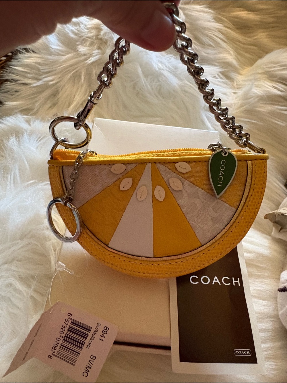 NWT Y2K 2006 VINTAGE COACH YELLOW & CREAM LEMON FRUIT WRISTLET COIN CLUTCH - Picture 2 of 9